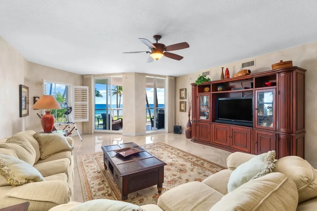 2051 SE 3rd Street Deerfield Beach FL 33441