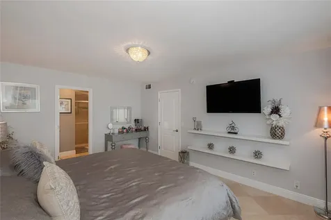 300 Diplomat Parkway Hallandale Beach FL 33009