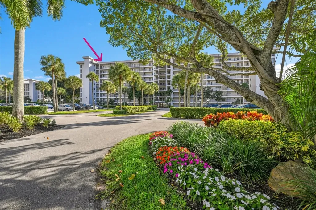 3050 N Palm Aire Drive Pompano Beach FL 33069