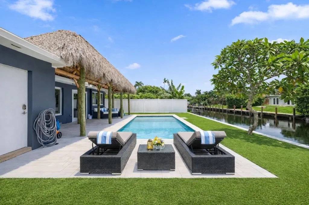 1830 SW 23rd Avenue Fort Lauderdale FL 33312