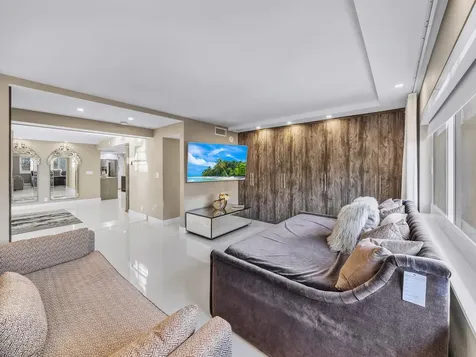 1151 N Fort Lauderdale Beach Boulevard Fort Lauderdale FL 33304
