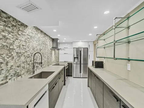 1151 N Fort Lauderdale Beach Boulevard Fort Lauderdale FL 33304