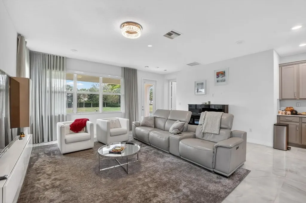 4321 Marina Way Deerfield Beach FL 33064