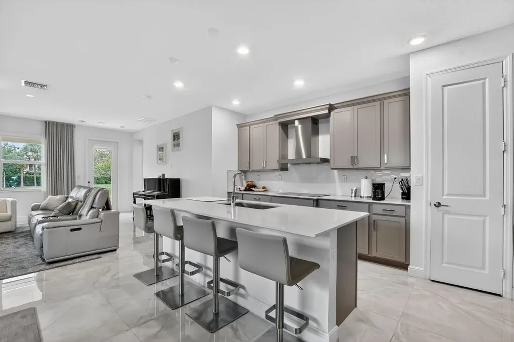 4321 Marina Way Deerfield Beach FL 33064