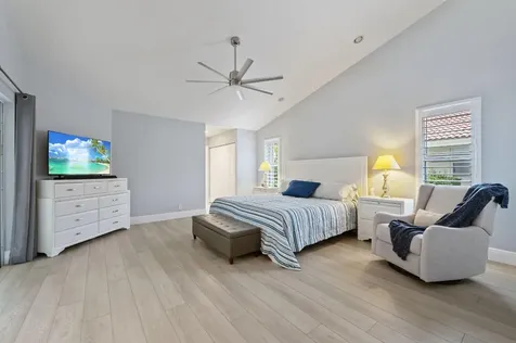 732 Crescent Way Weston FL 33326