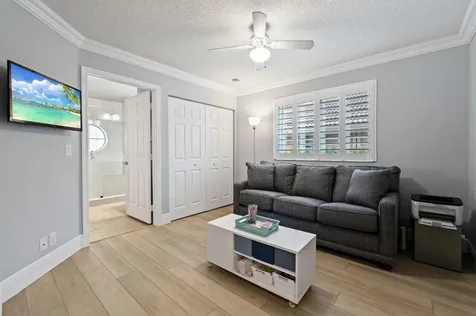 732 Crescent Way Weston FL 33326