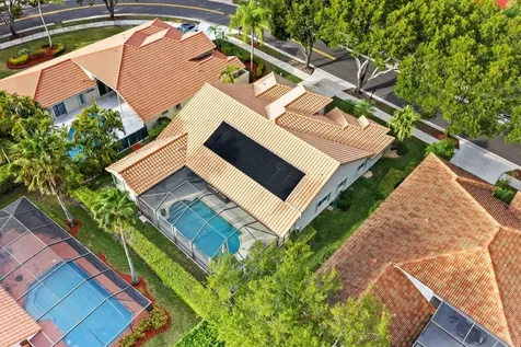 732 Crescent Way Weston FL 33326