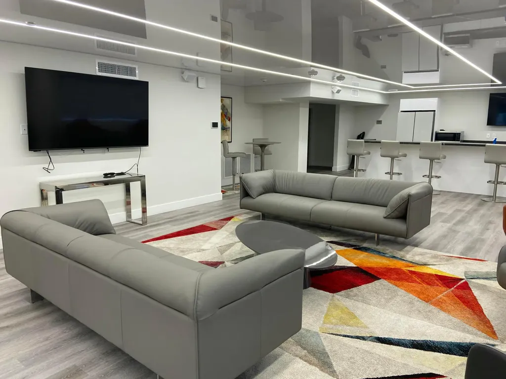 340 Sunset Drive Fort Lauderdale FL 33301