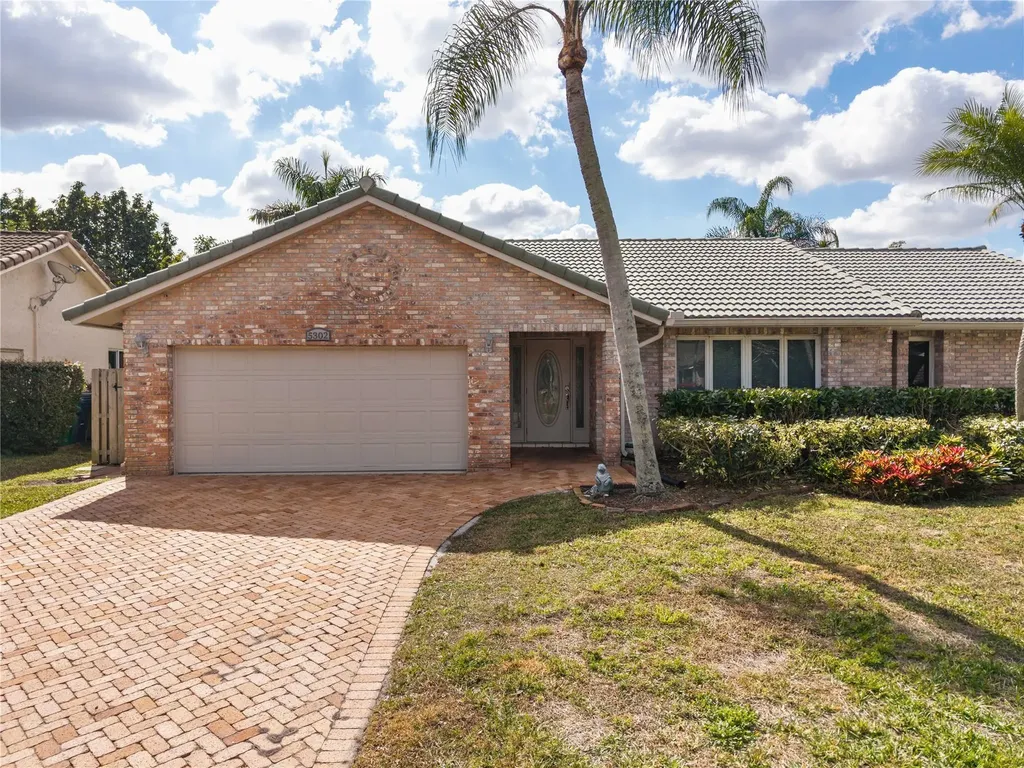 5302 NW 64th Way Coral Springs FL 33067