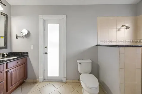 5302 NW 64th Way Coral Springs FL 33067