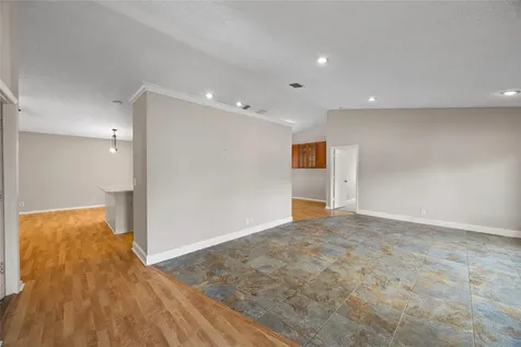 5302 NW 64th Way Coral Springs FL 33067