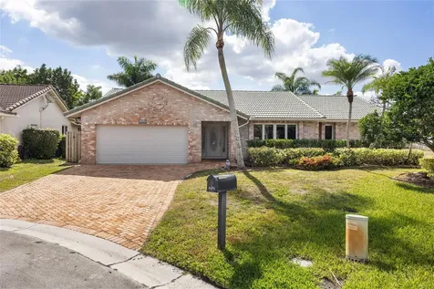 5302 NW 64th Way Coral Springs FL 33067