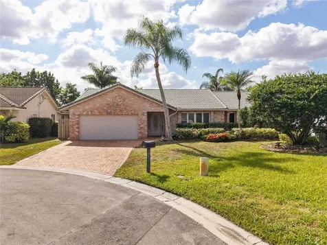 5302 NW 64th Way Coral Springs FL 33067