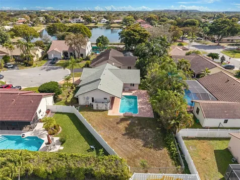 5302 NW 64th Way Coral Springs FL 33067