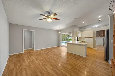 5302 NW 64th Way Coral Springs FL 33067