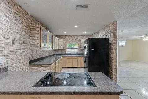 15022 SW 140th Court Miami FL 33186
