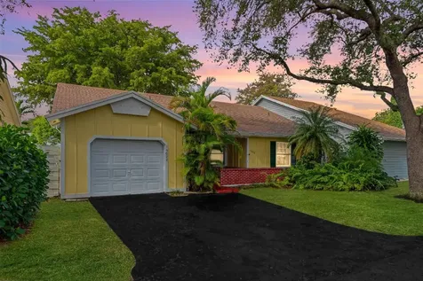 15022 SW 140th Court Miami FL 33186