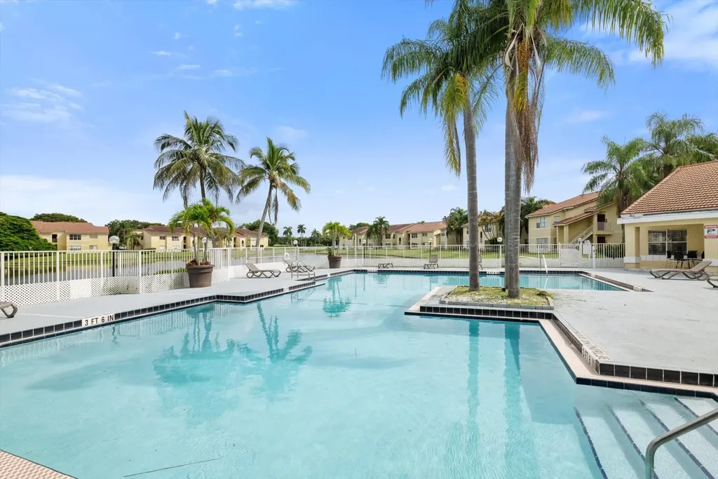 12950 Vista Isle Drive Plantation FL 33325