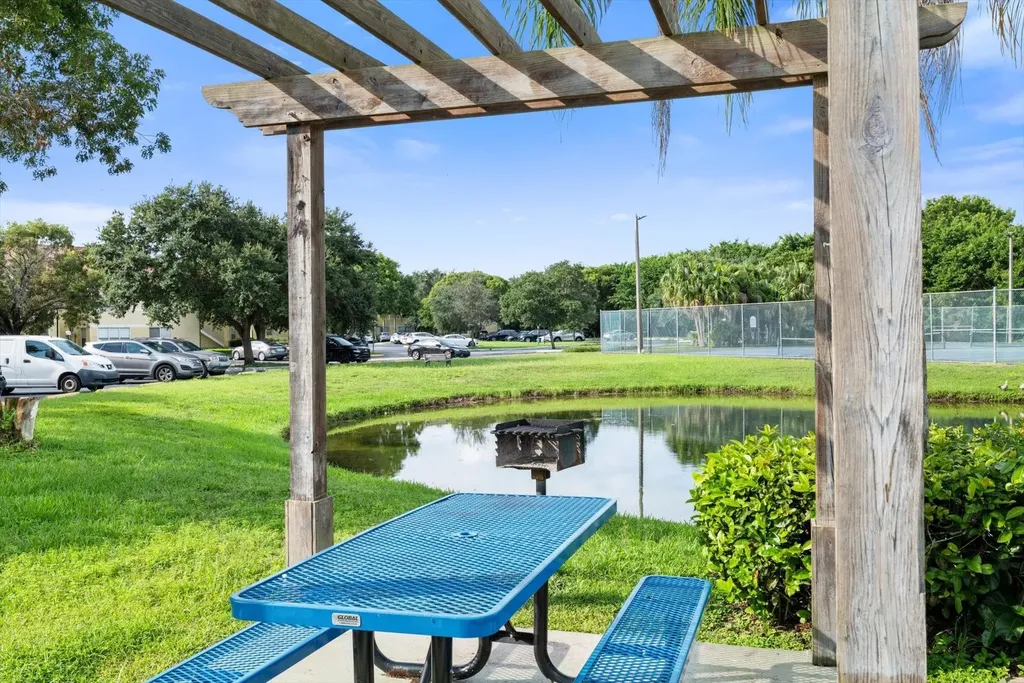 12950 Vista Isle Drive Plantation FL 33325