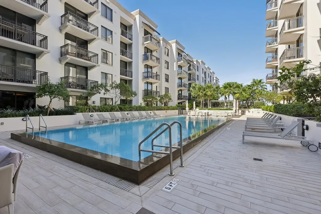 301 Altara Avenue Coral Gables FL 33146