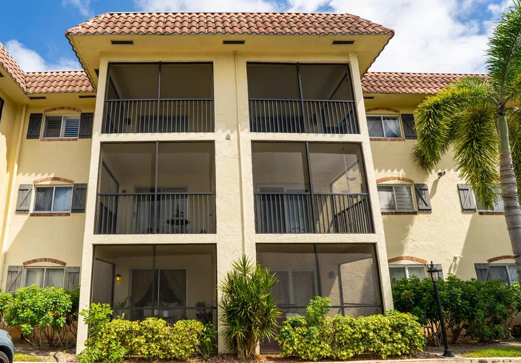 253 S Cypress Road Pompano Beach FL 33060