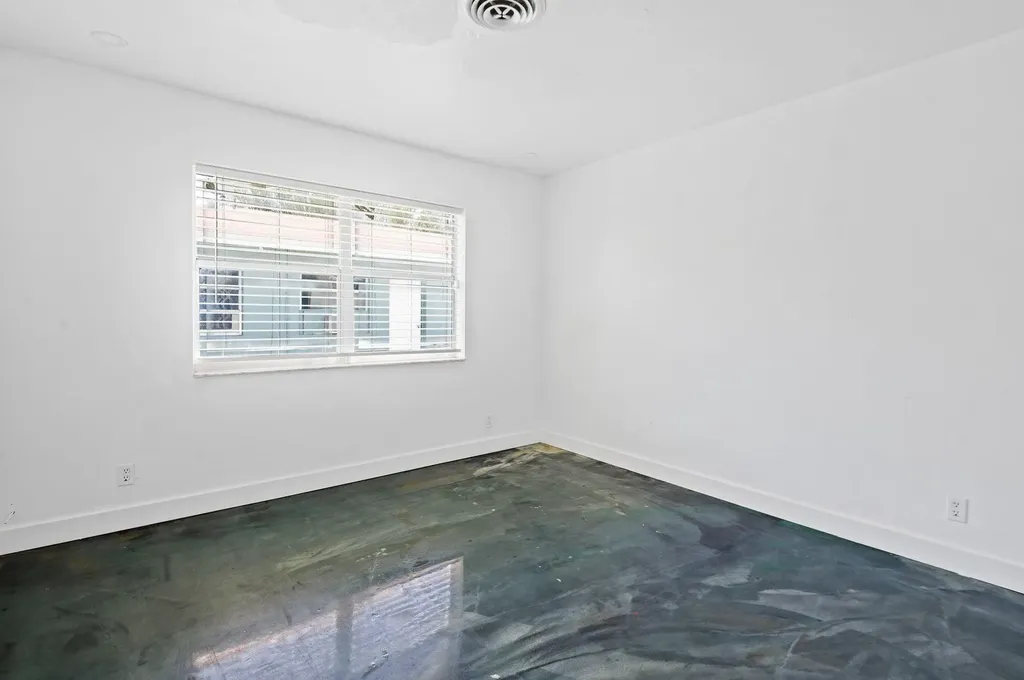739 NE 13th Court Fort Lauderdale FL 33304