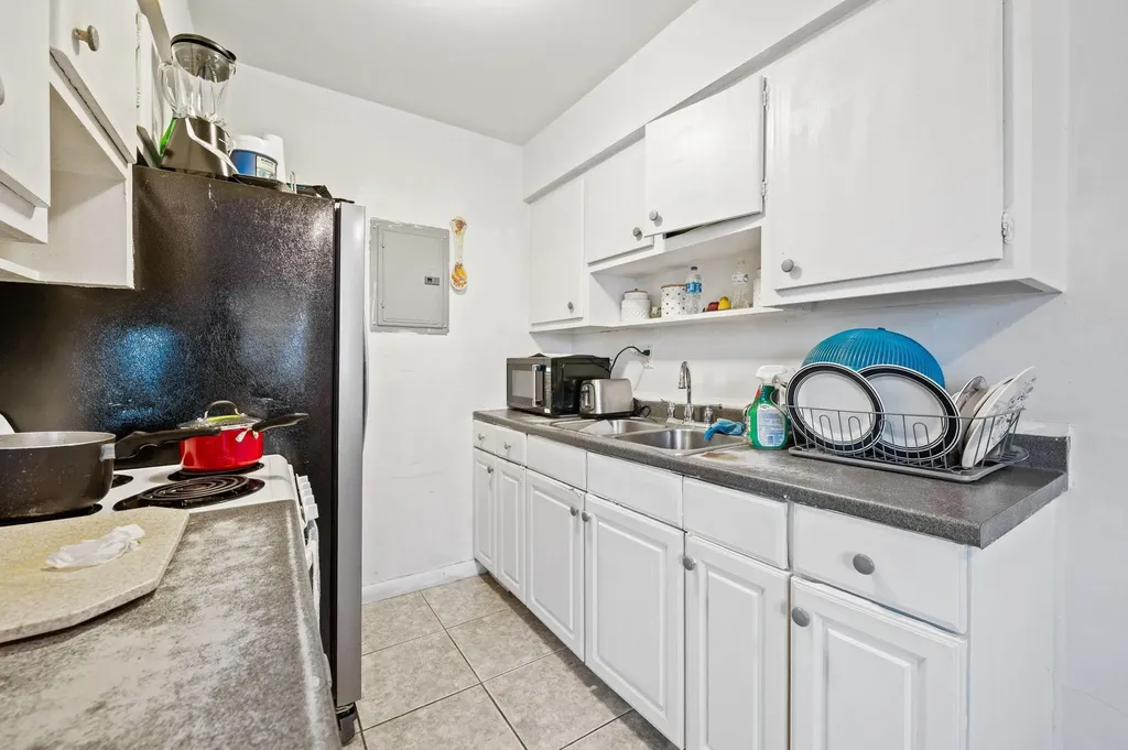 739 NE 13th Court Fort Lauderdale FL 33304