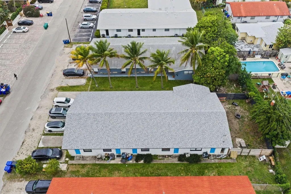 739 NE 13th Court Fort Lauderdale FL 33304