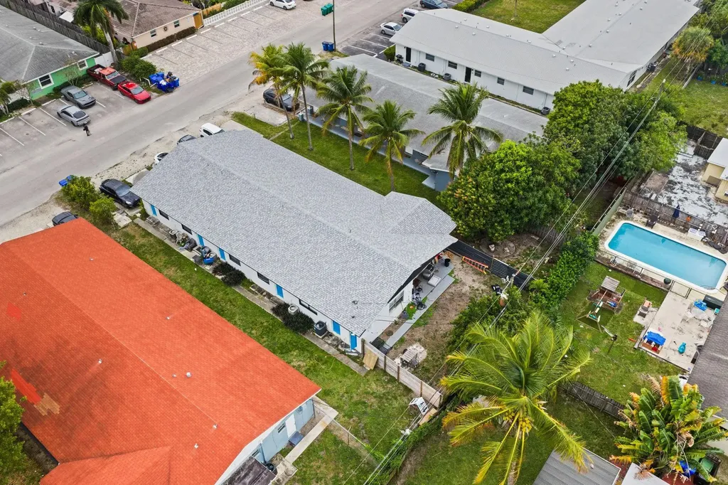 739 NE 13th Court Fort Lauderdale FL 33304