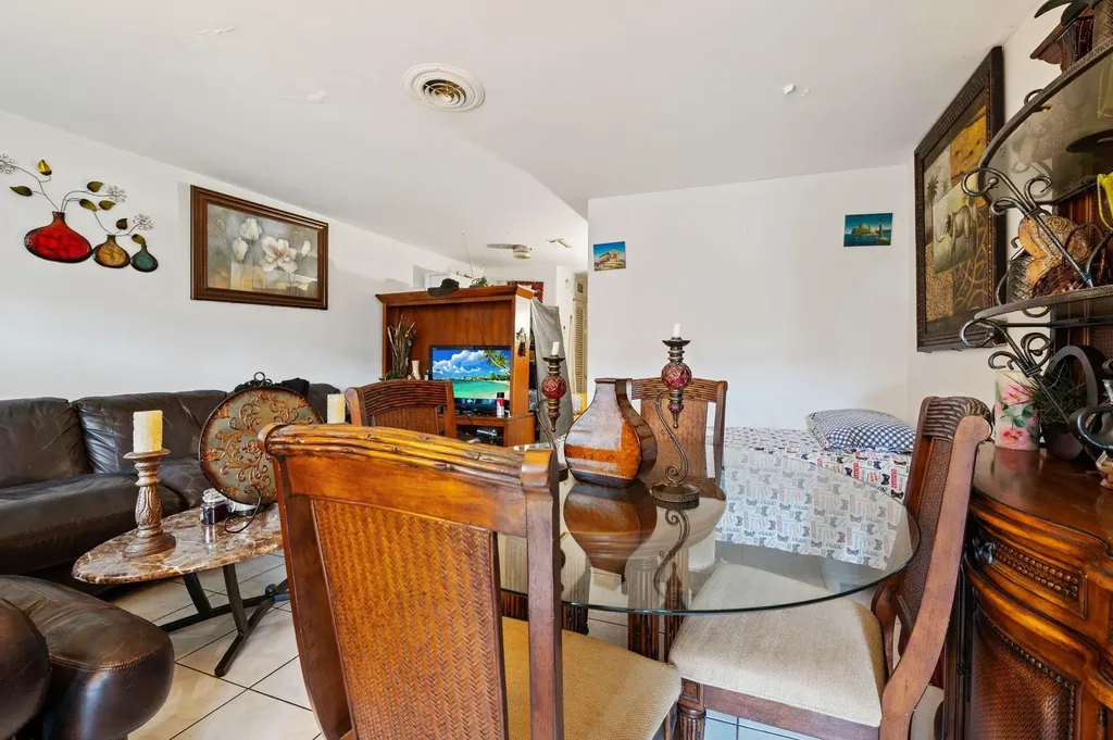 739 NE 13th Court Fort Lauderdale FL 33304