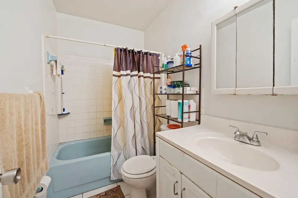 739 NE 13th Court Fort Lauderdale FL 33304