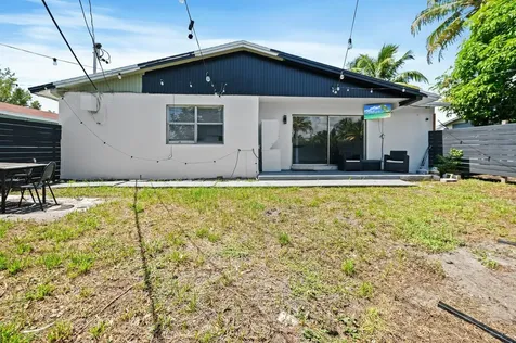 739 NE 13th Court Fort Lauderdale FL 33304