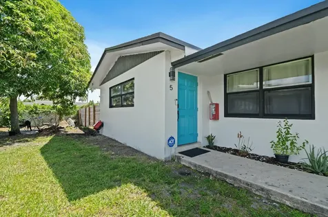 739 NE 13th Court Fort Lauderdale FL 33304