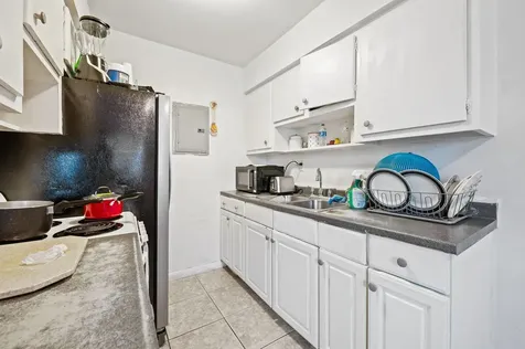 739 NE 13th Court Fort Lauderdale FL 33304