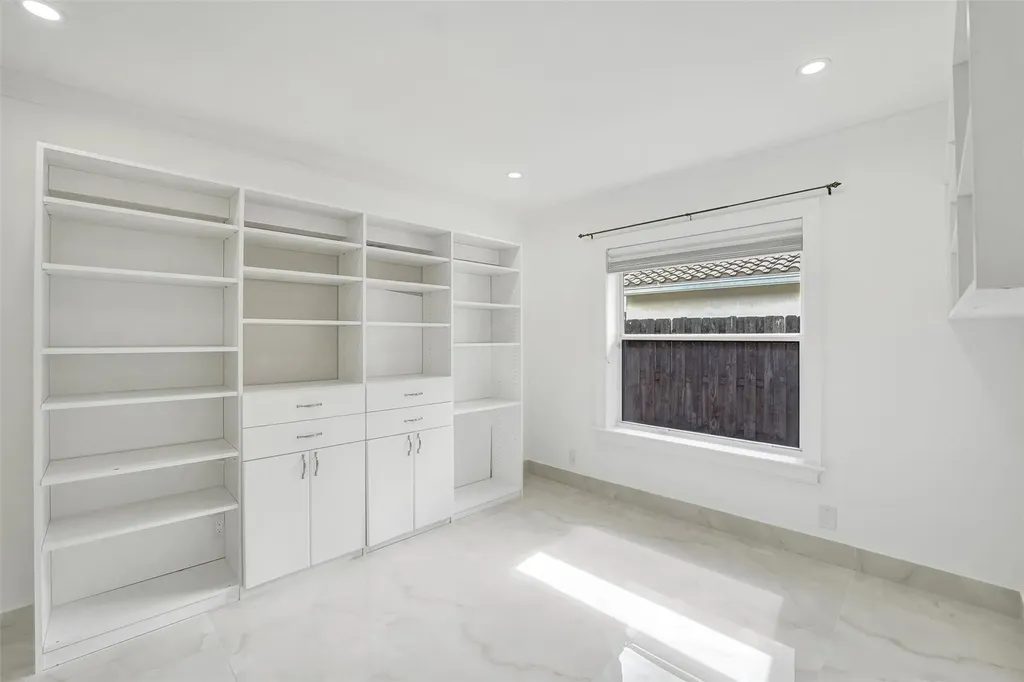 4966 SW 33rd Terrace Hollywood FL 33312