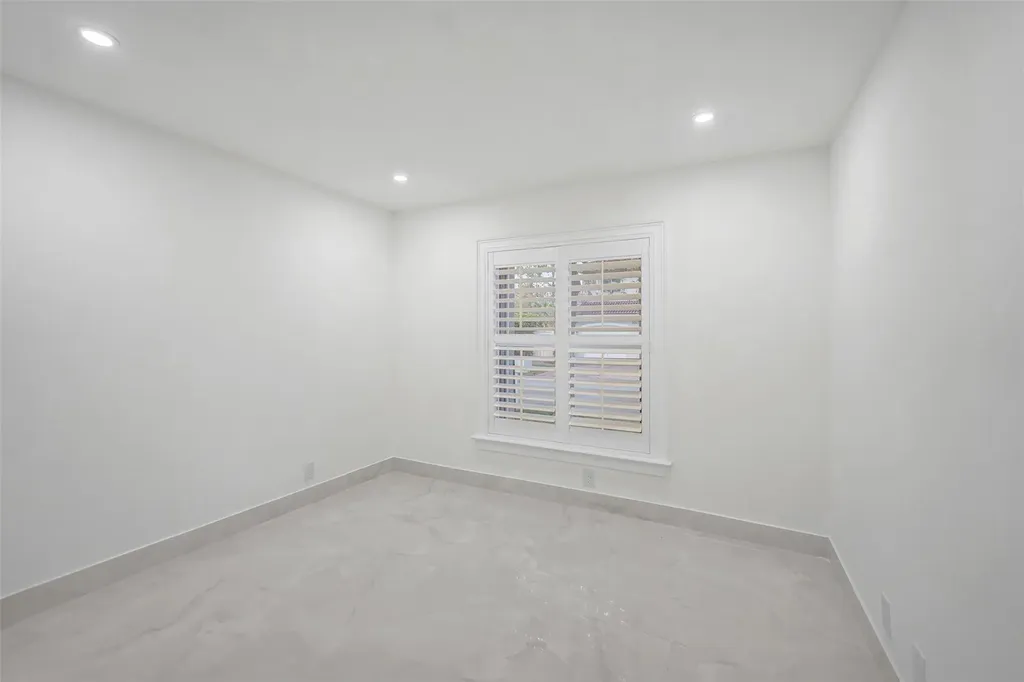 4966 SW 33rd Terrace Hollywood FL 33312