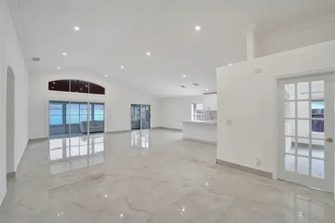 4966 SW 33rd Terrace Hollywood FL 33312