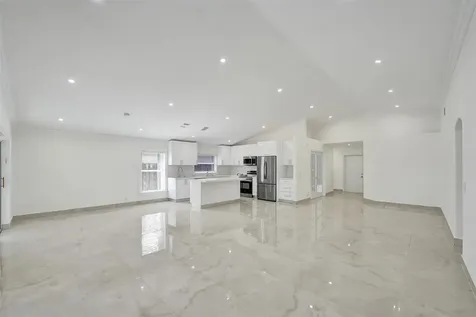 4966 SW 33rd Terrace Hollywood FL 33312