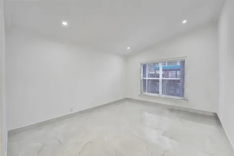 4966 SW 33rd Terrace Hollywood FL 33312