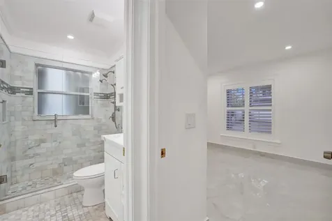 4966 SW 33rd Terrace Hollywood FL 33312