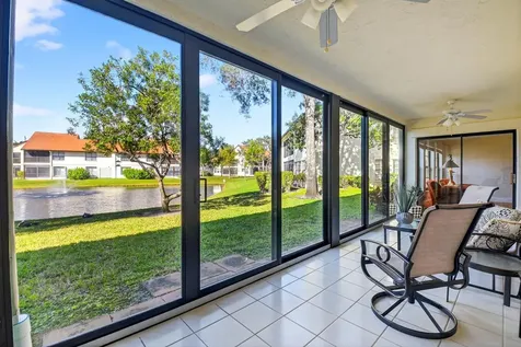 3042 Lucerne Park Drive Greenacres FL 33467
