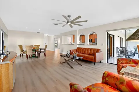 3042 Lucerne Park Drive Greenacres FL 33467