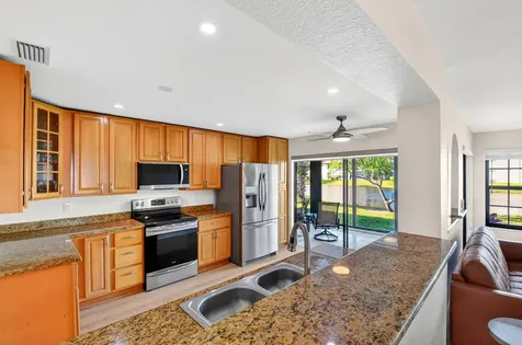 3042 Lucerne Park Drive Greenacres FL 33467