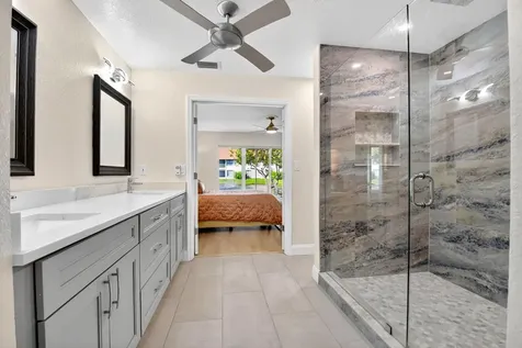 3042 Lucerne Park Drive Greenacres FL 33467
