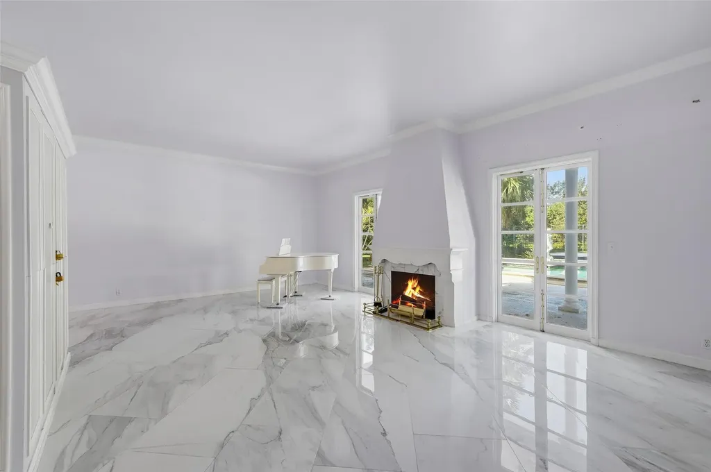 2850 SW 117th Avenue Davie FL 33330