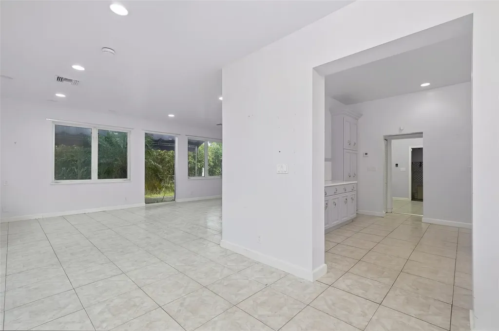 2850 SW 117th Avenue Davie FL 33330