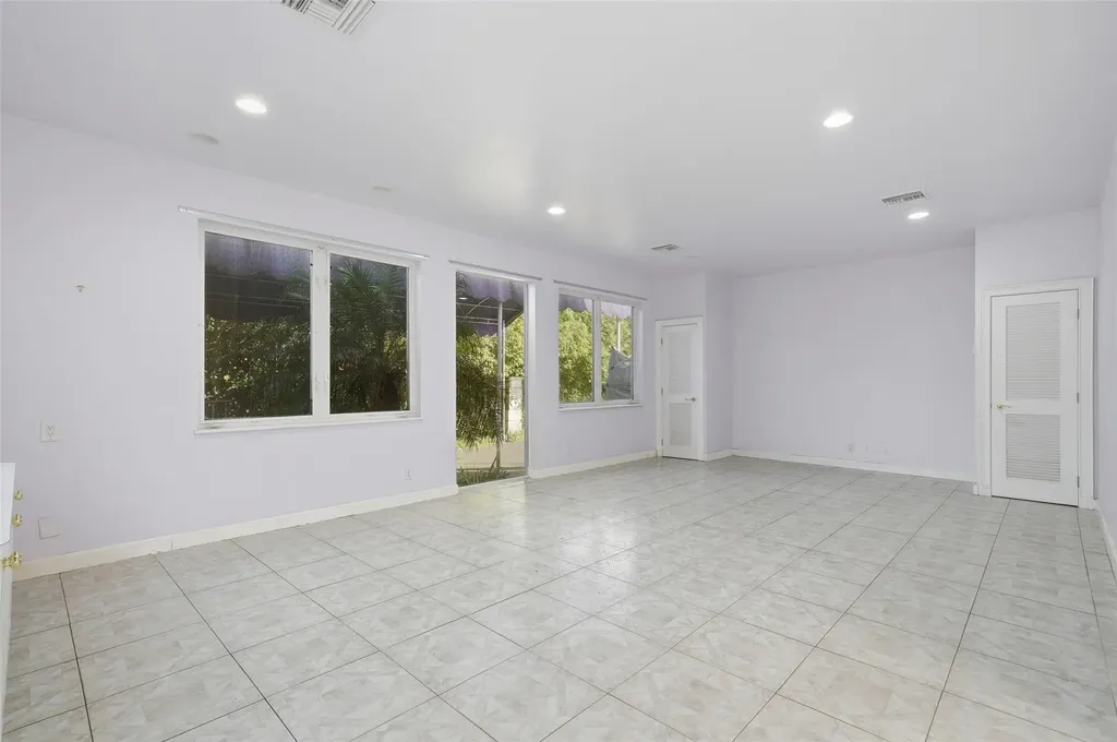 2850 SW 117th Avenue Davie FL 33330