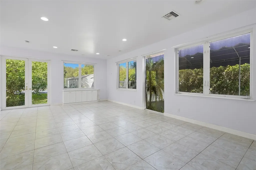 2850 SW 117th Avenue Davie FL 33330