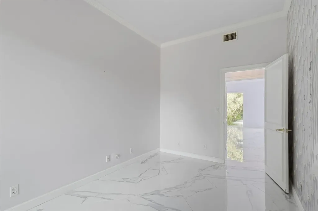 2850 SW 117th Avenue Davie FL 33330
