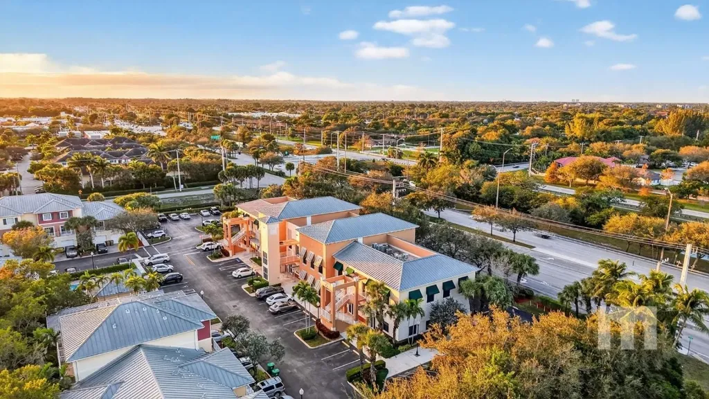 7450 Griffin Road Davie FL 33314